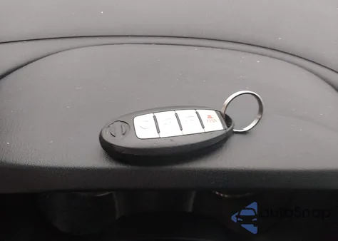 2015 Nissan Pathfinder Platinum/S/Sl/Sv from USA, damaged, VIN 5N1AR2MM9FC661418